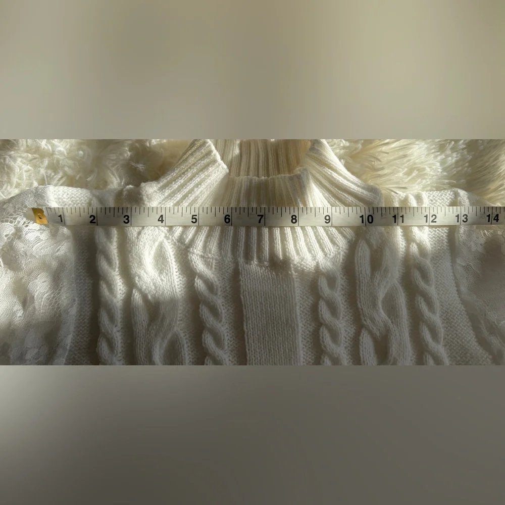 NWOT Cable-Knit Lace-Sleeved Sweater - Picture 5 of 11